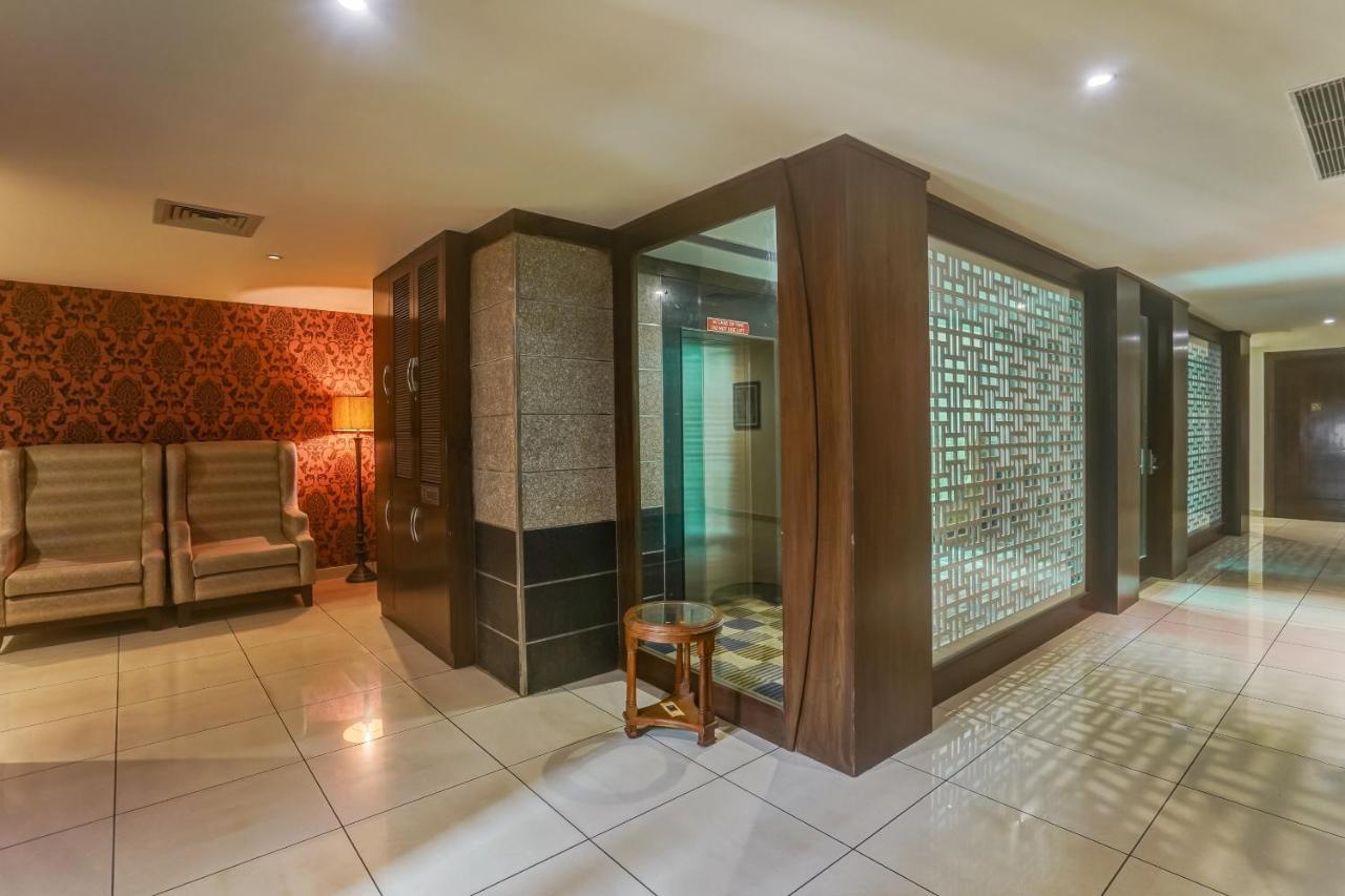 Townhouse 552Hotel Royal Court Jalandhar Eksteriør bilde