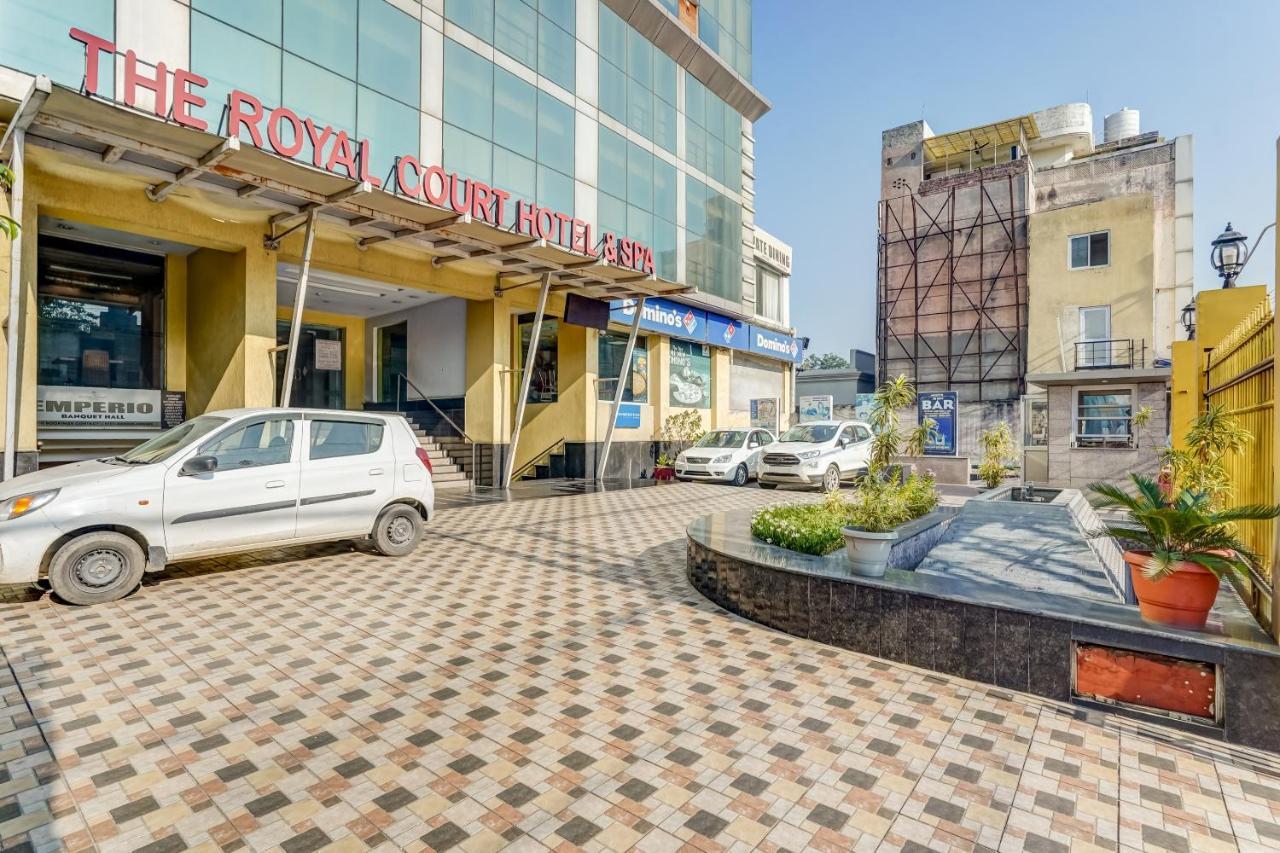 Townhouse 552Hotel Royal Court Jalandhar Eksteriør bilde