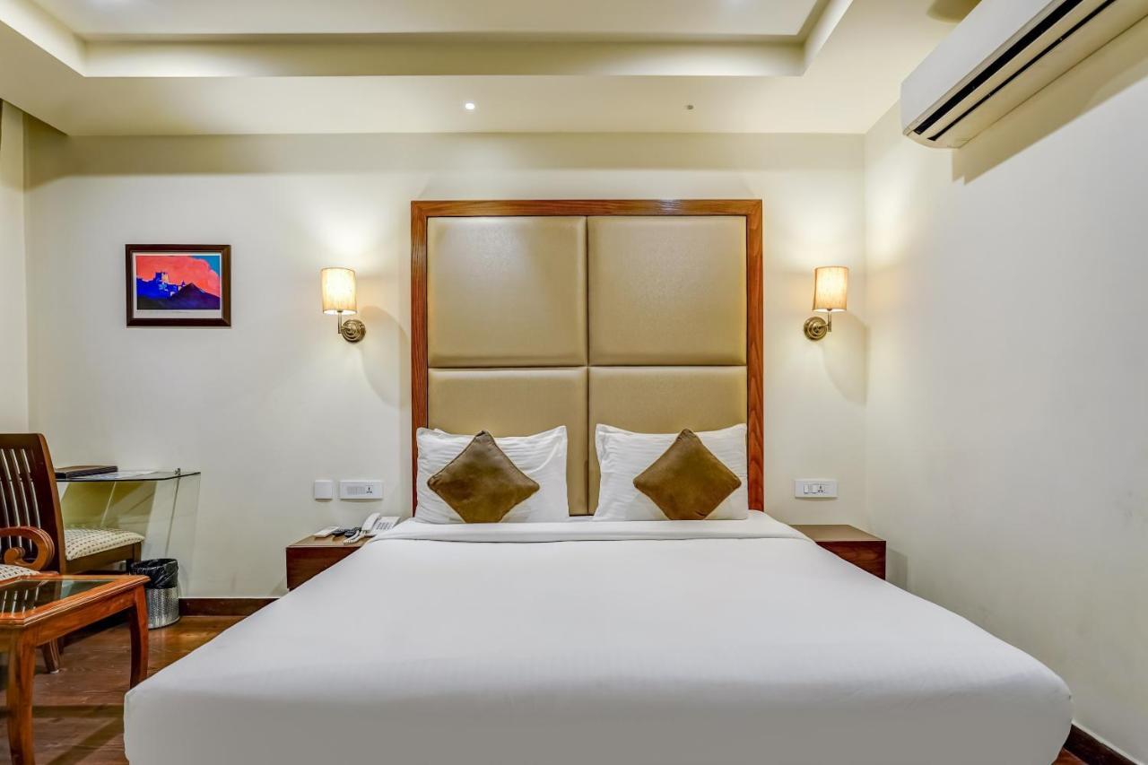 Townhouse 552Hotel Royal Court Jalandhar Eksteriør bilde